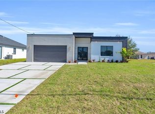 3924 NW 38th St, Cape Coral, FL 33993