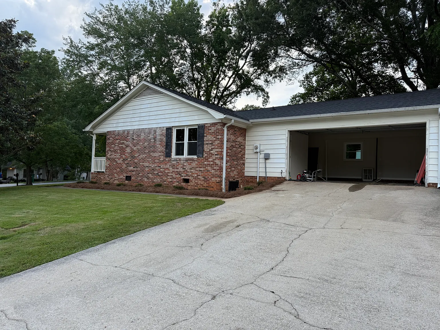 3 bed, 1700 sqft, $1,895 — Photo 3