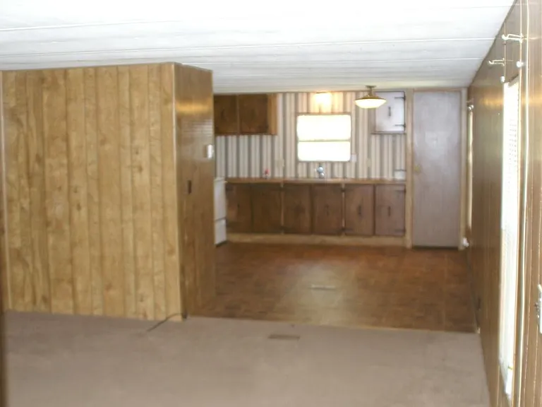 144 Tazan Ave — Photo 3