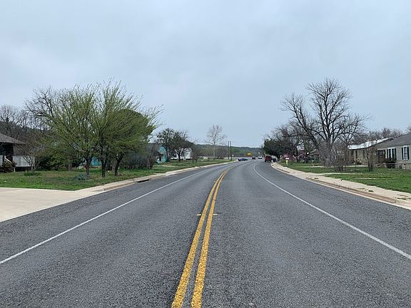 5th image of 112 Bluffview Dr
