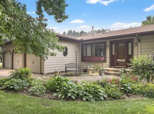 19010 Albatross St NW, Oak Grove, MN 55011
