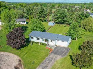 N2313 S McCrossen Rd, Waupaca, WI 54981