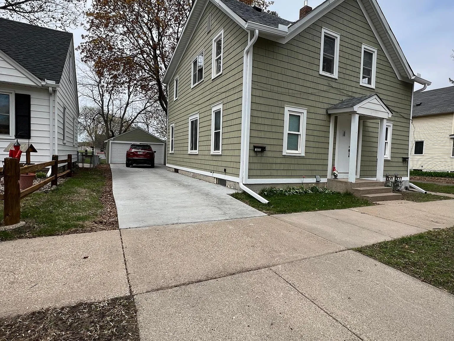2 bed, 1088 sqft, $1,790 — Photo 1
