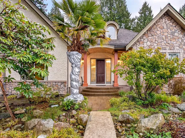 1688 134b St, Surrey, BC V4A 0A6