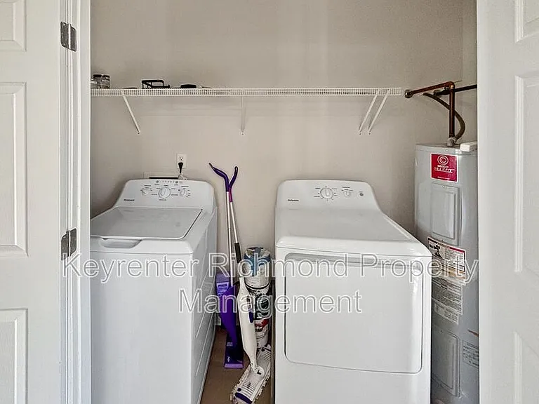 4717 Altair Rd — Photo 11