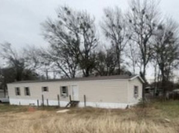 3009 Mistletoe St, Granbury, TX 76048