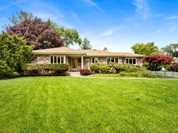 18W724 20th Pl, Lombard, IL 60148
