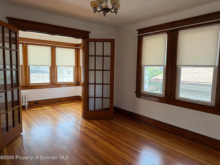 715 Hemlock St — Photo 7