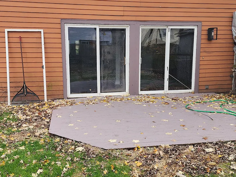 209 Coral Ct — Photo 36
