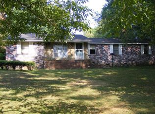 982 Freehome Rd, Holly Springs, GA 30115