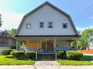 554 E Bourbonnais St, Kankakee, IL 60901