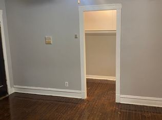 6720 S Chappel Ave #1J, Chicago, IL 60649