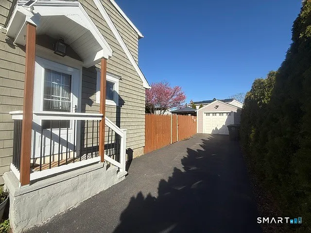 40 Austin Rd — Photo 4