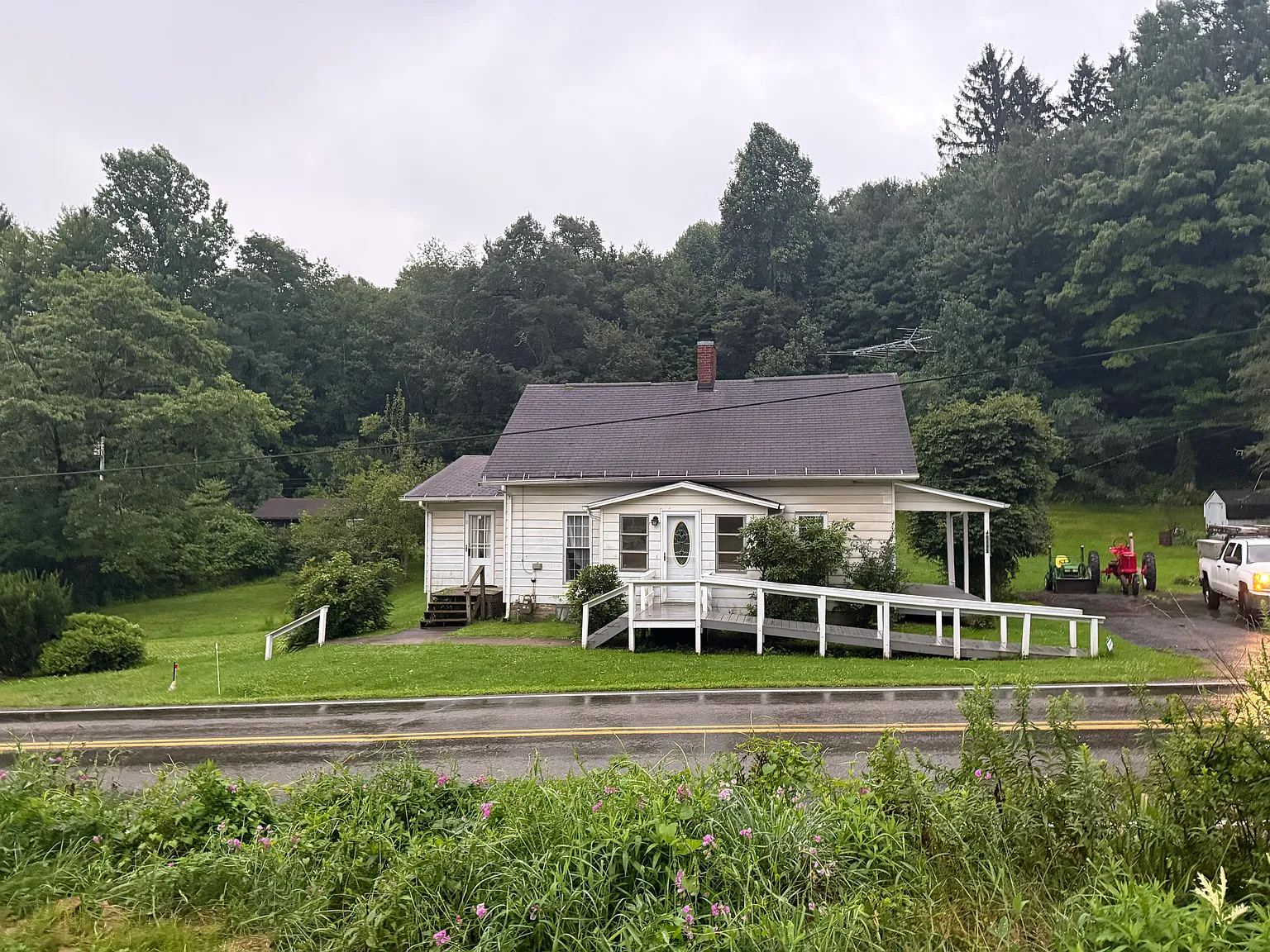 Jackson Center Polk Rd, Stoneboro — Photo 1