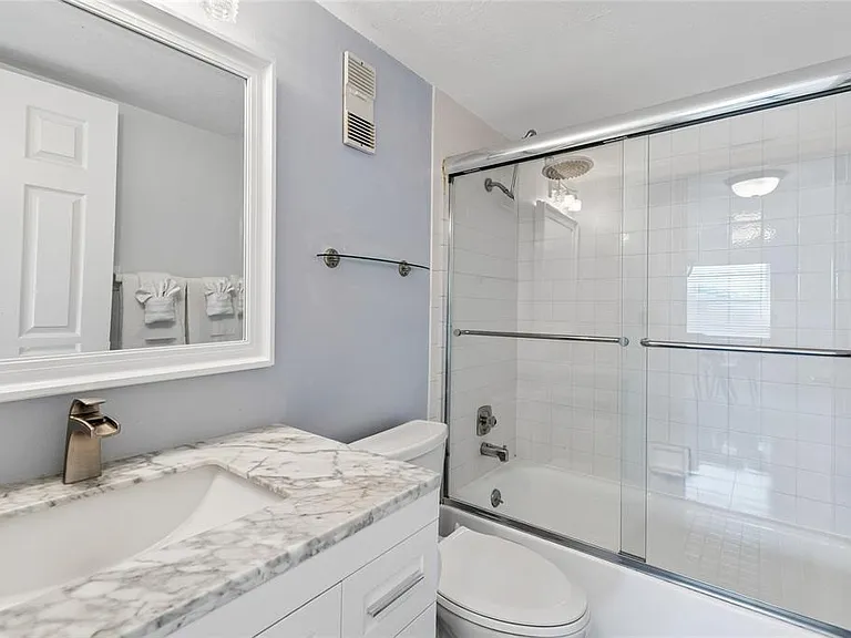 719 Pinellas Bayway S #301 — Photo 38