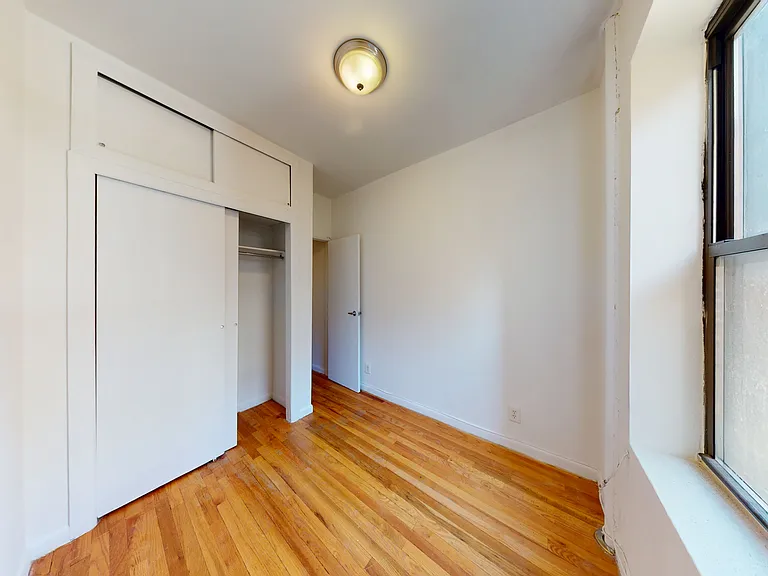 307 E 77th St #5E — Photo 12