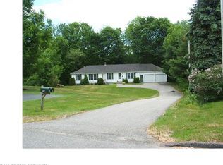 53 Hill St, Saco, ME 04072