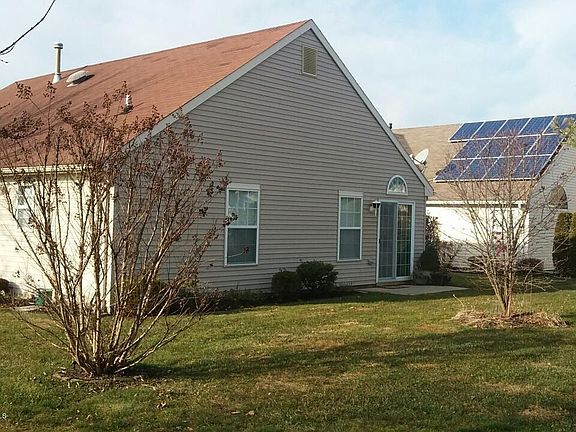 4th image of 2471 Crisfield St
