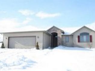208 Ridge Creek Dr, Janesville, WI 53548