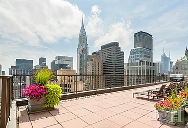 Rented by Hecht Group