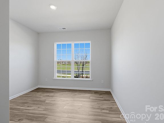 5th image of 5424 Redbud Rd #71