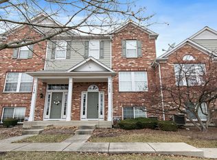 1135 Reserve Dr, Elgin, IL 60124