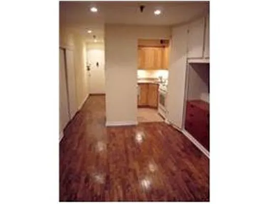Rented by Douglas Elliman | media 33