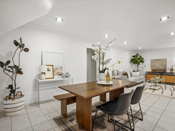 370 Clara Street, Oakland, CA 94603