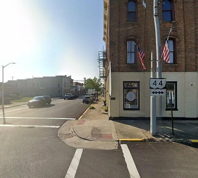 5 W Sandusky St #E — Photo 39