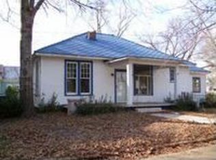 31 Young St, Selma, AL 36701