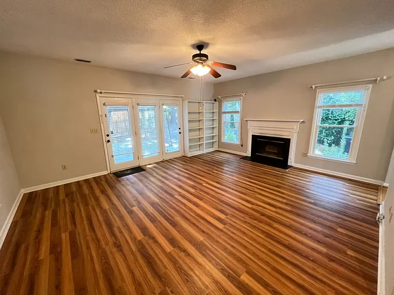 3 Landover Ct — Photo 8