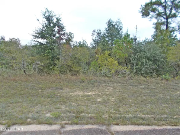 15 Valiant Dr, Chipley, FL 32428