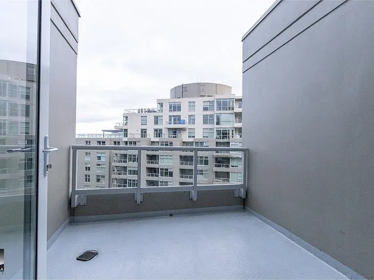 9232 University Cres #707 — Photo 19