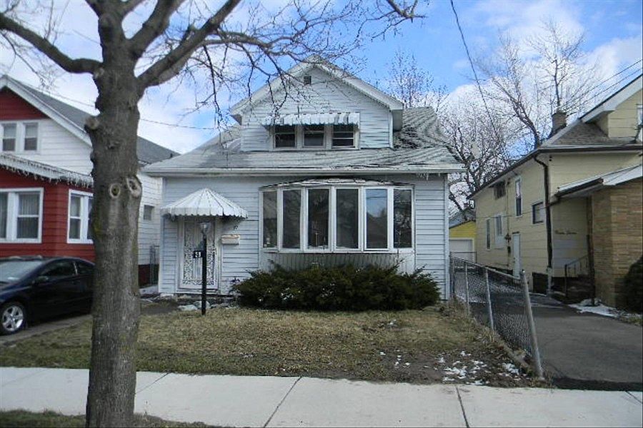 1st image of 39 Copsewood Ave