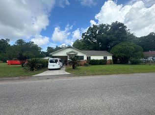 5519 3rd St, Satsuma, AL 36572