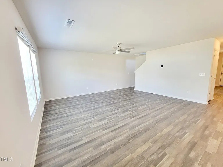 1315 Winter Sweet Ct — Photo 20