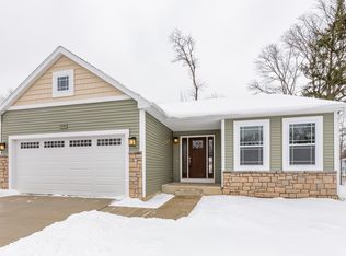 2220 Treys Trail, Mishawaka, IN 46545