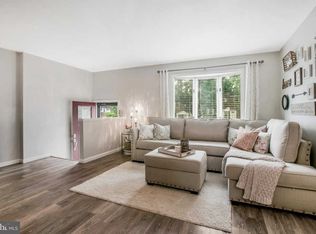 1527 Bonwood Rd, Wilmington, DE 19805