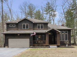 4 Gardner Rd, Windham, NH 03087