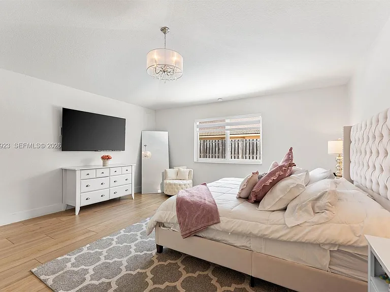 16841 SW 5th Ct — Photo 14