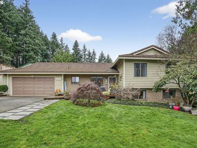 17110 Parkers Dr, Gladstone, OR, 97027