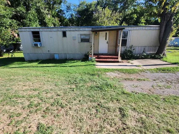 72548 S 320th Rd #22, Wagoner, OK 74467