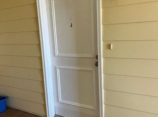 1472 Hawks Nest Dr APT J, Saint Charles, MO