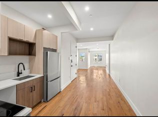 242 Montrose Ave #3B, Brooklyn, NY 11206
