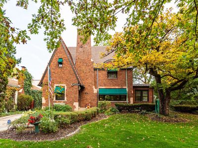 9031 S Leavitt St, Chicago, IL, 60643