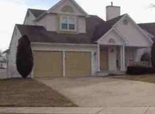 53 Rosalind Cir, Sicklerville, NJ 08081