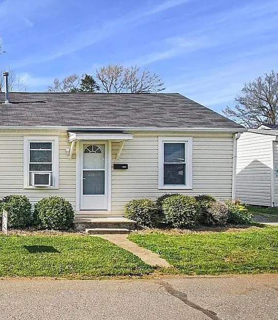 1 bed, 492 sqft, $975 — Photo 1