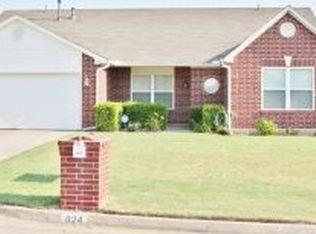 624 Bent Tree Rd, Noble, OK 73068