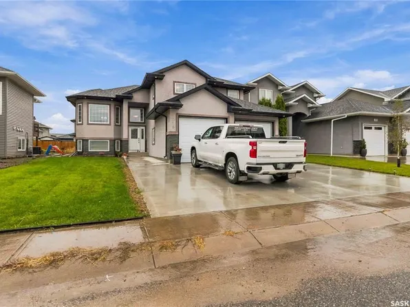 226 Pichler LANE, Saskatoon, SK S7V 1A8