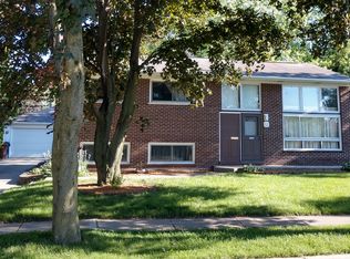 67 E Drummond Ave, Glendale Heights, IL 60139